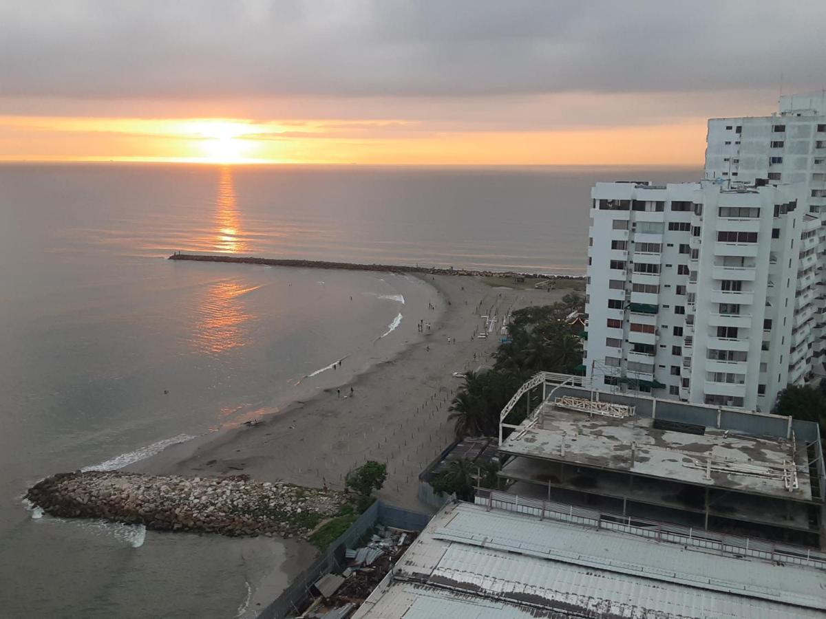 Oceanside 3-Bedroom Apartment In Fun Tourist Area Cartagena Exterior photo