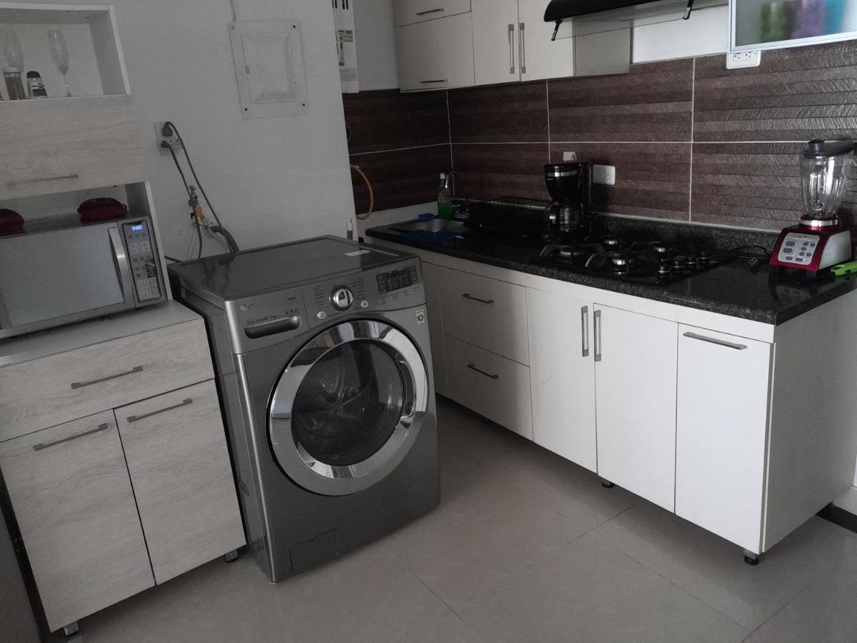 Oceanside 3-Bedroom Apartment In Fun Tourist Area Cartagena Exterior photo